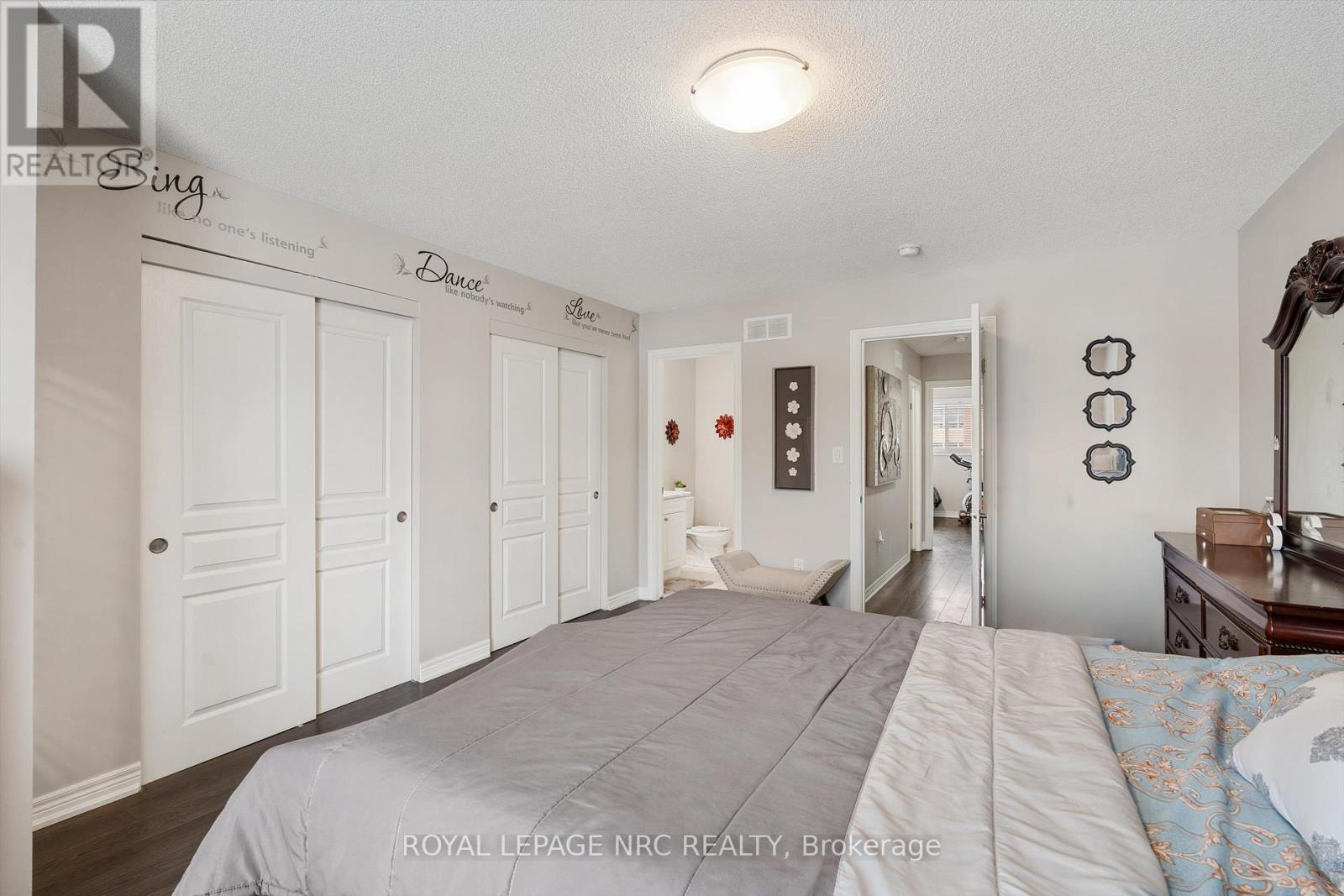 6 - 6118 Kelsey Crescent, Niagara Falls (Forestview), Ontario  L2H 0M6 - Photo 16 - X12636306