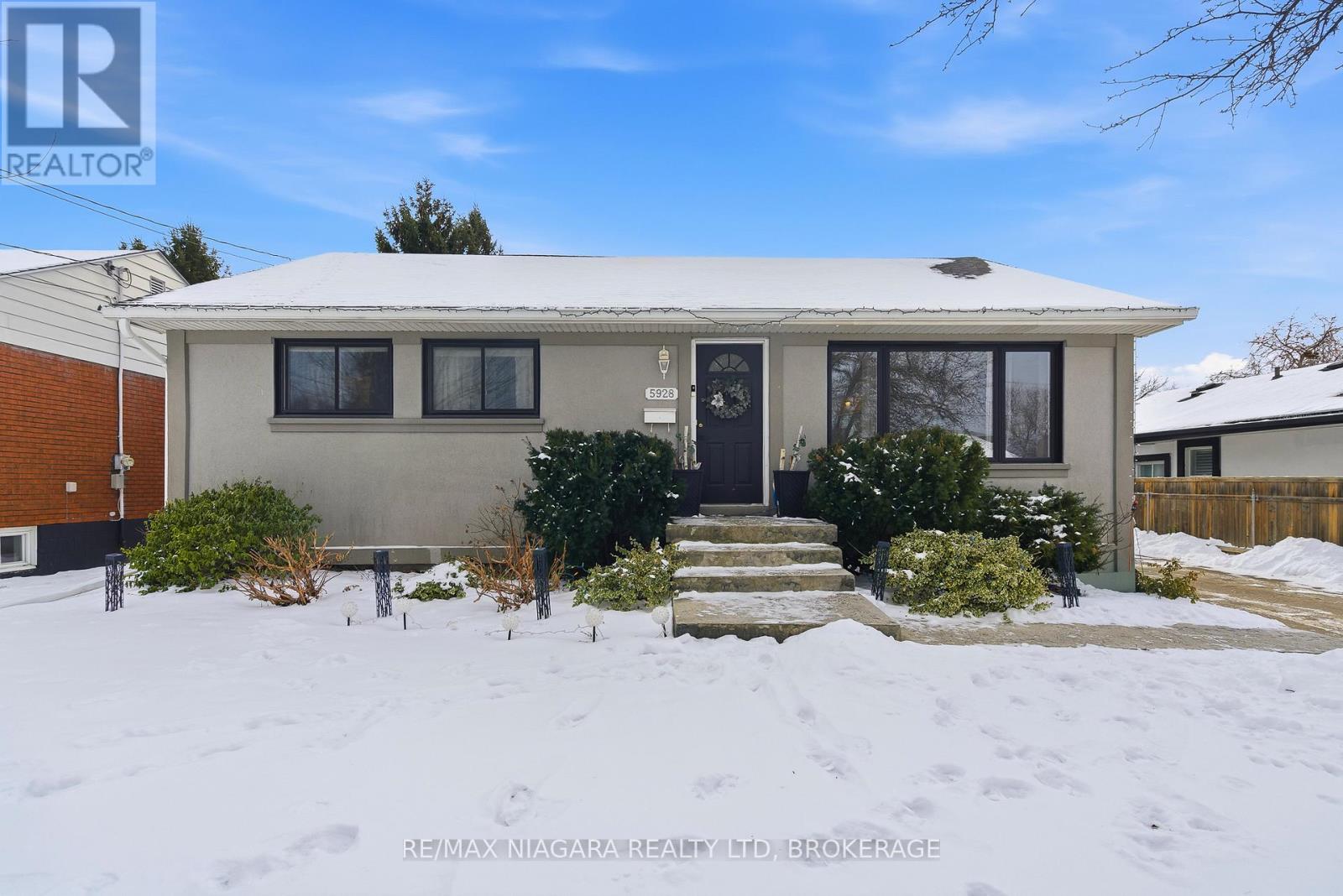 5928 CARMAN STREET, niagara falls (church's lane), Ontario