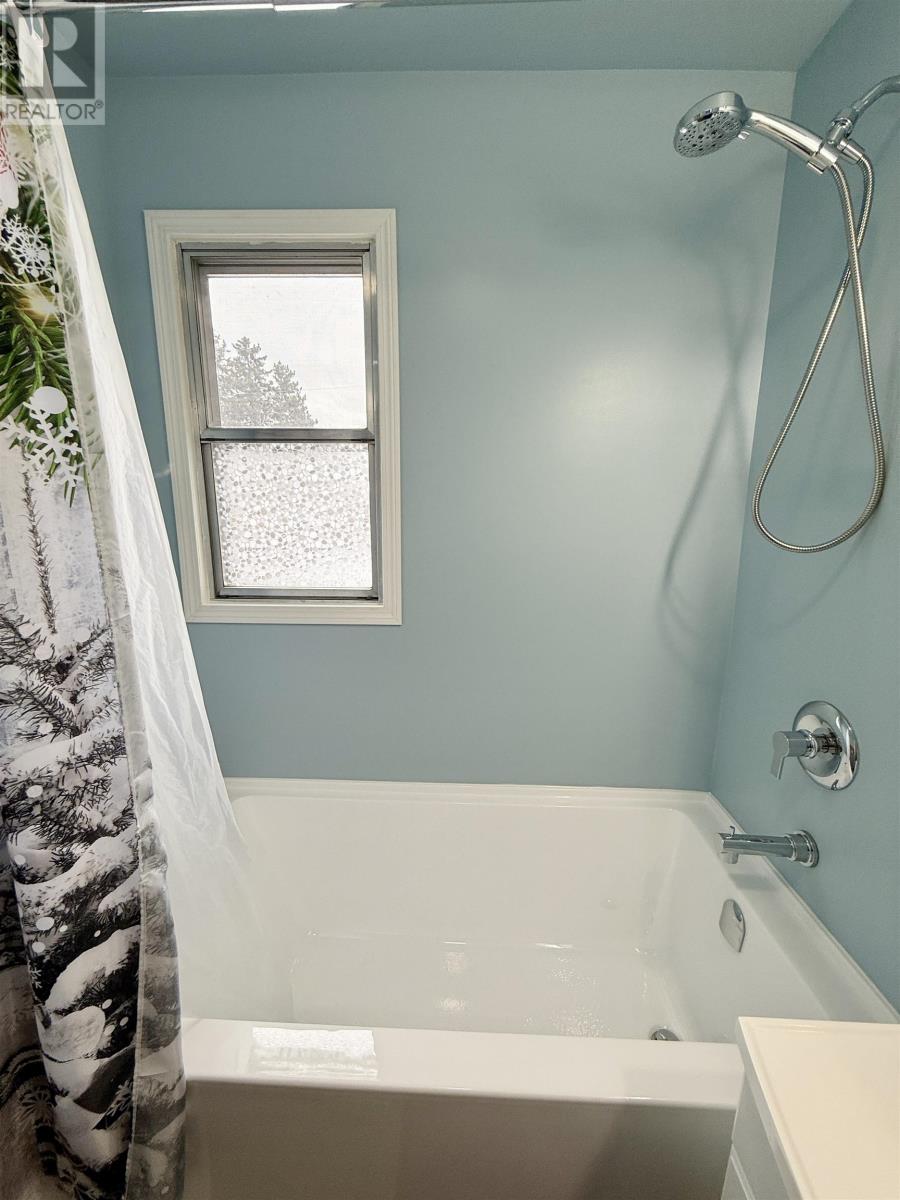 340 Francis St E, Thunder Bay, Ontario  P7E 4B5 - Photo 12 - TB253667