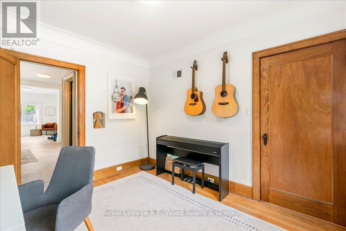 15 Mckenzie Street, Tillsonburg, Ontario  N4G 2E7 - Photo 19 - X12636370