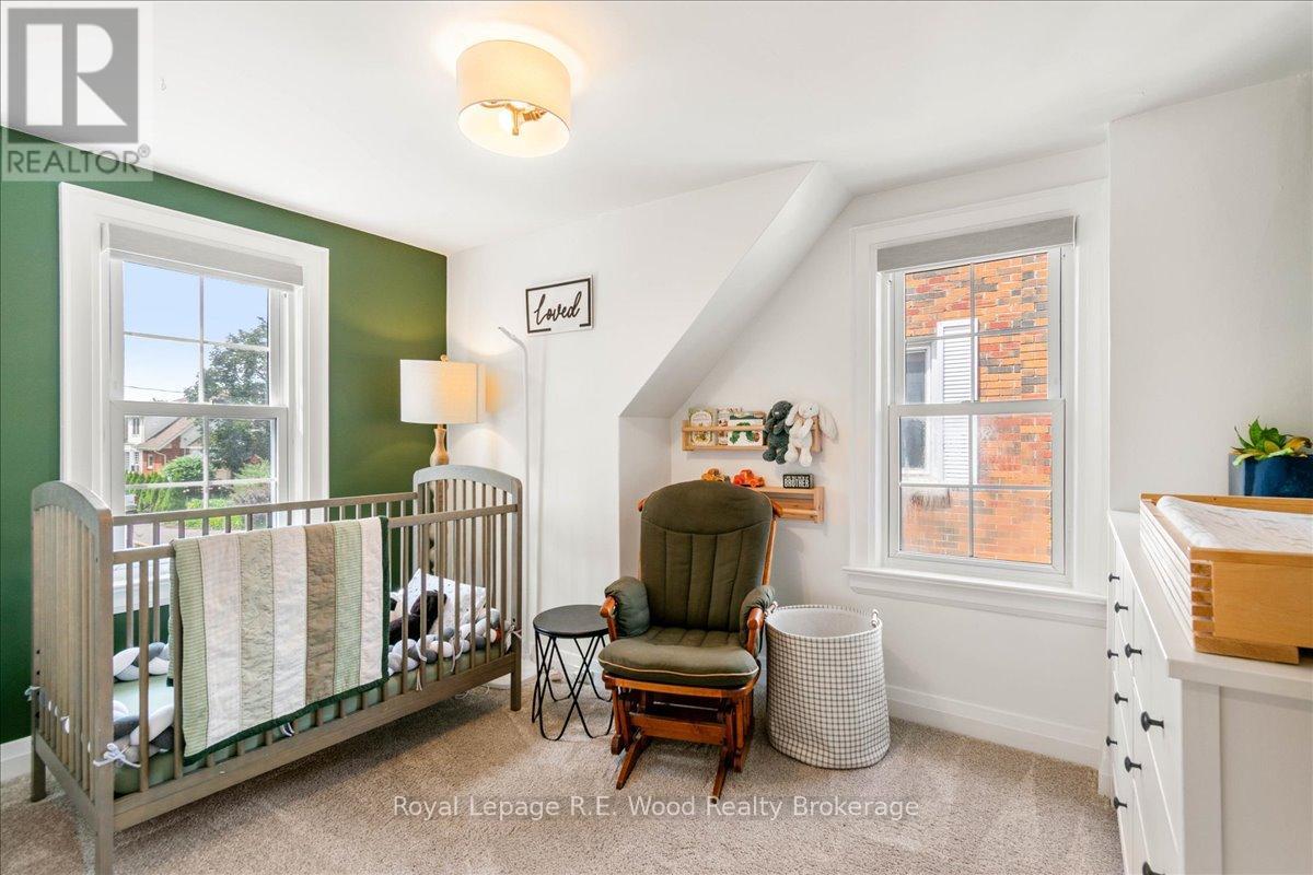 15 Mckenzie Street, Tillsonburg, Ontario  N4G 2E7 - Photo 25 - X12636370