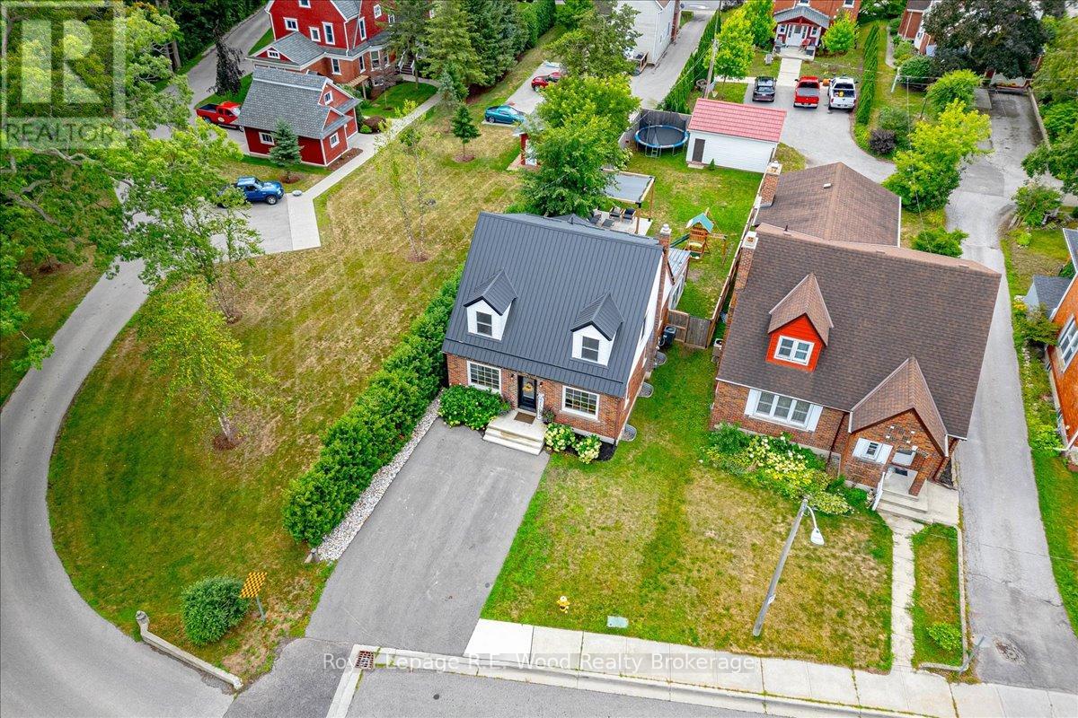 15 Mckenzie Street, Tillsonburg, Ontario  N4G 2E7 - Photo 40 - X12636370