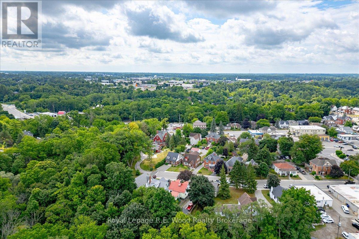 15 Mckenzie Street, Tillsonburg, Ontario  N4G 2E7 - Photo 42 - X12636370