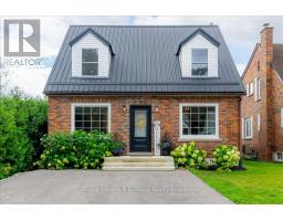 15 MCKENZIE STREET, Tillsonburg, Ontario