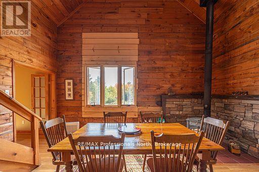 1110 Sedgwick Road, Minden Hills, Ontario K0M 2K0 - Photo 13 - X12636376