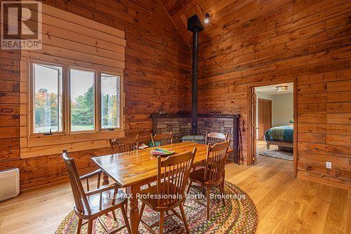 1110 Sedgwick Road, Minden Hills, Ontario K0M 2K0 - Photo 16 - X12636376