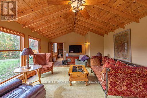 1110 Sedgwick Road, Minden Hills, Ontario K0M 2K0 - Photo 29 - X12636376