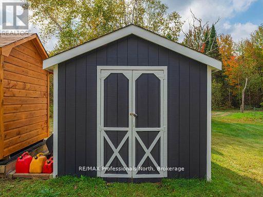 1110 Sedgwick Road, Minden Hills, Ontario K0M 2K0 - Photo 45 - X12636376