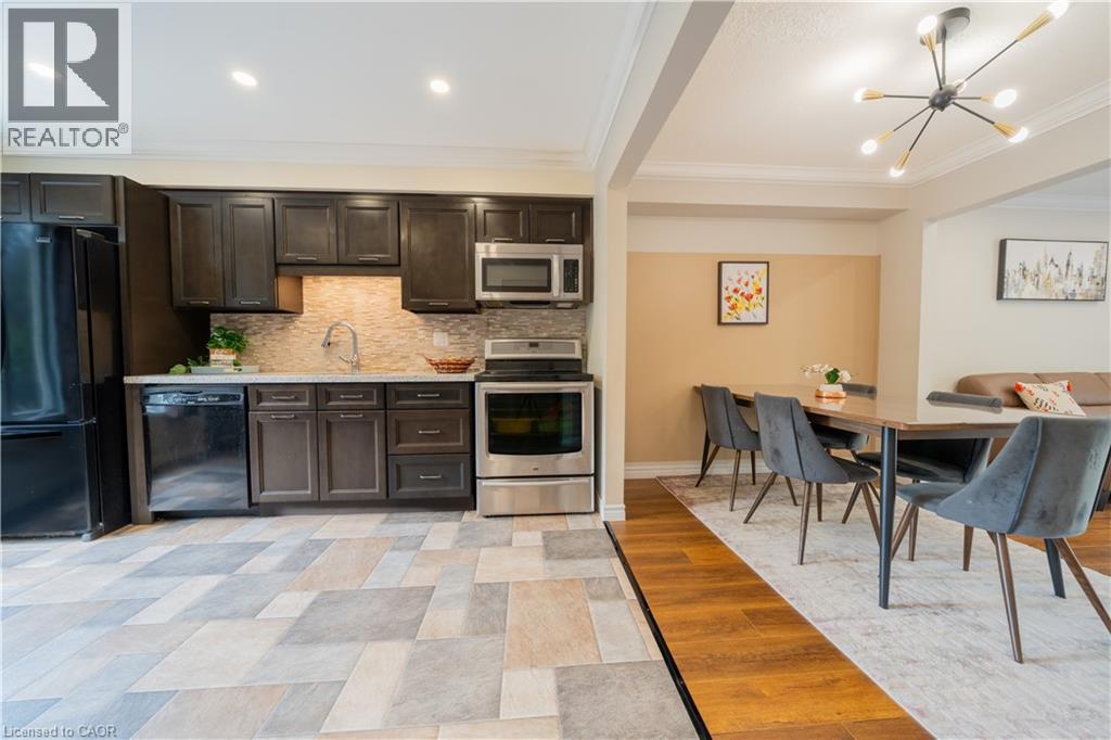 1548 Westminster Place, Burlington, Ontario  L7P 2B5 - Photo 19 - 40794126