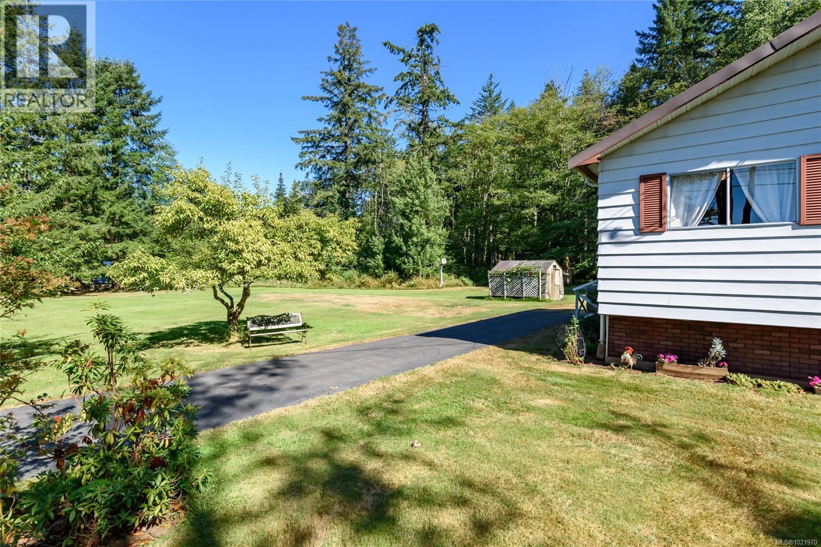 7602 Island Hwy N, Black Creek, British Columbia  V9J 1G3 - Photo 32 - 1021970