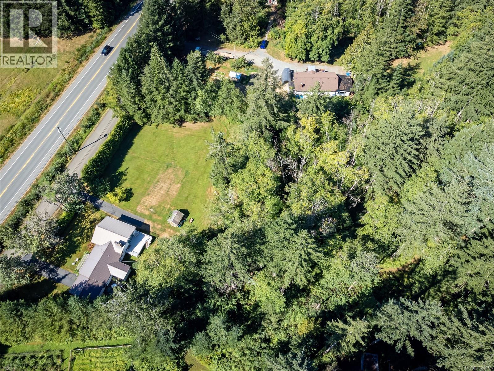 7602 Island Hwy N, Black Creek, British Columbia  V9J 1G3 - Photo 51 - 1021970