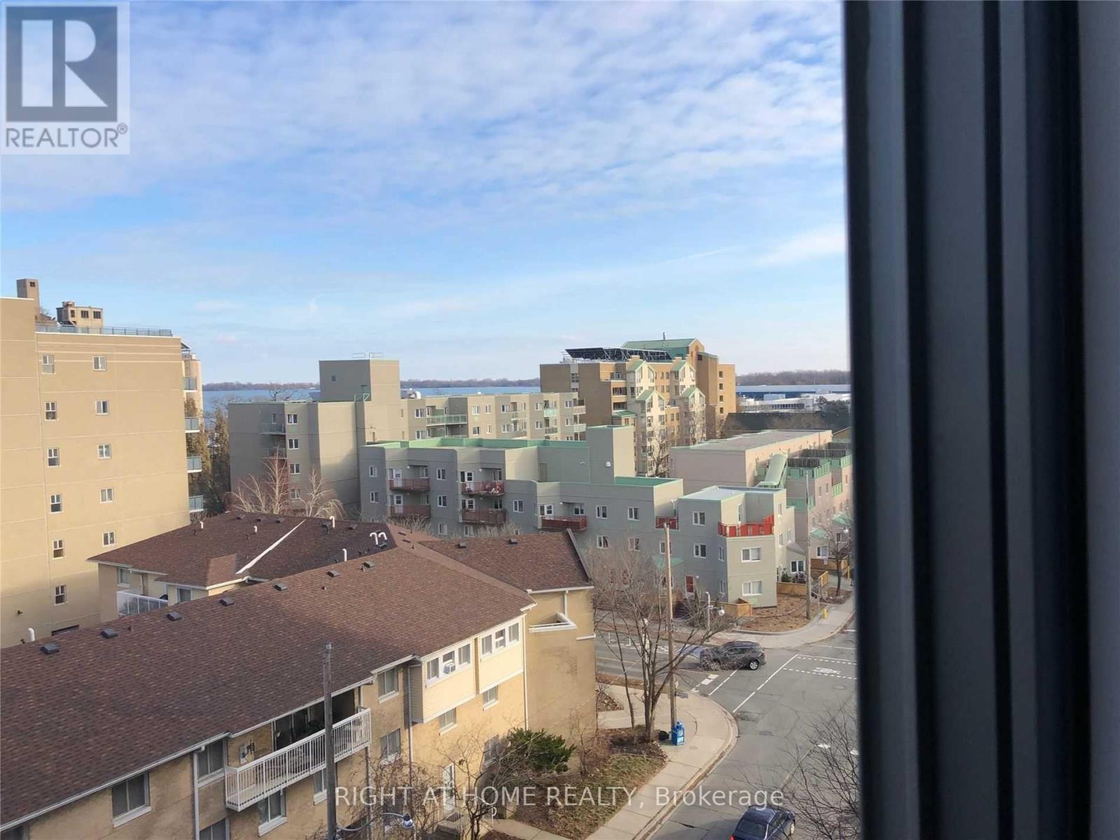 709 - 90 Stadium Road, Toronto, Ontario  M5V 3W5 - Photo 13 - C12636388