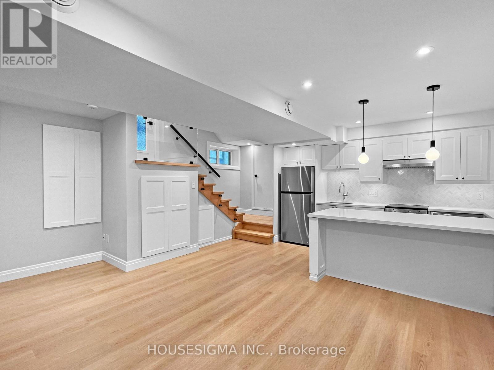 Bsmt - 42 Glenhurst Avenue, Toronto, Ontario  M6E 1E4 - Photo 2 - C12636394