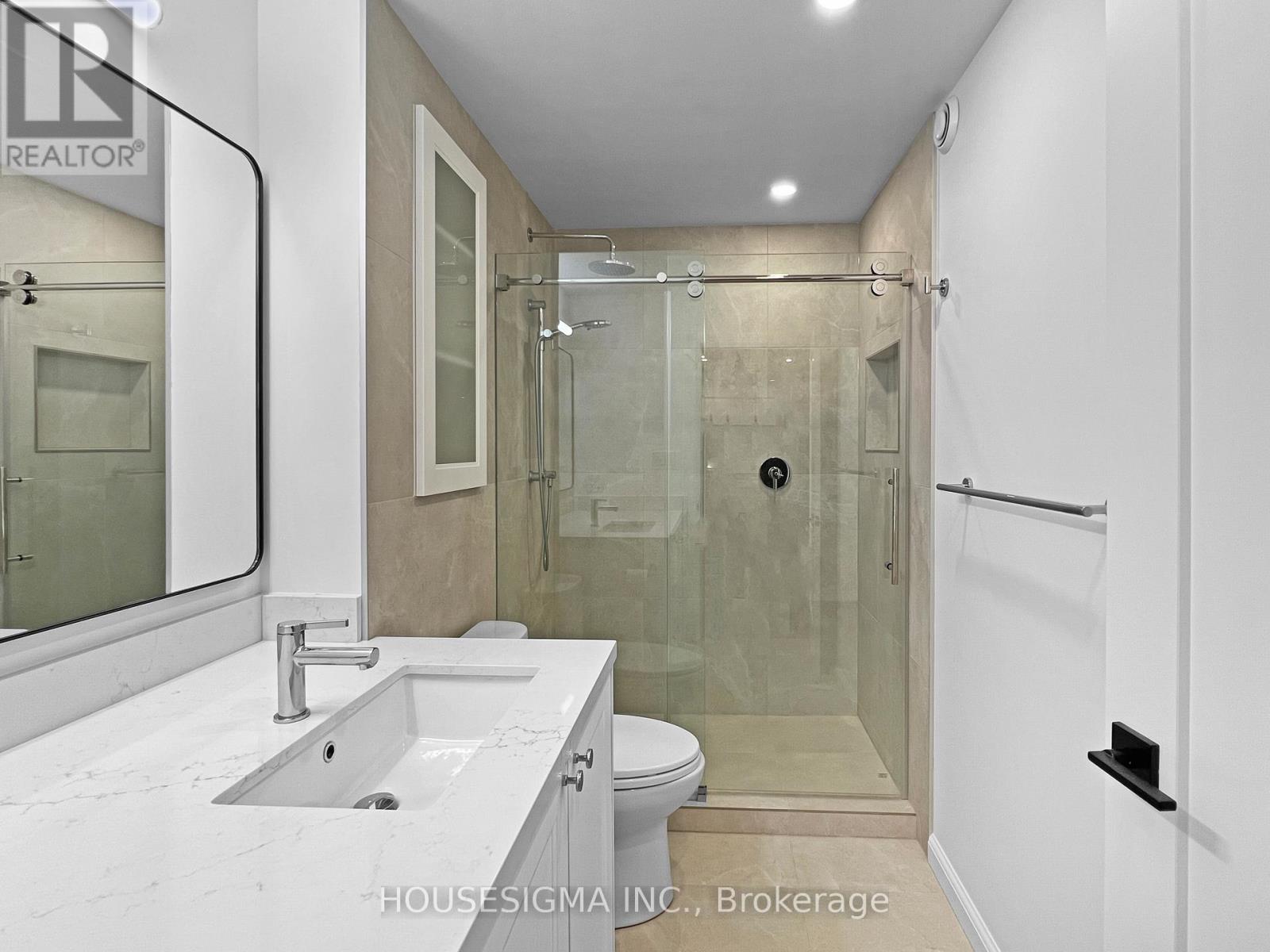 Bsmt - 42 Glenhurst Avenue, Toronto, Ontario  M6E 1E4 - Photo 4 - C12636394