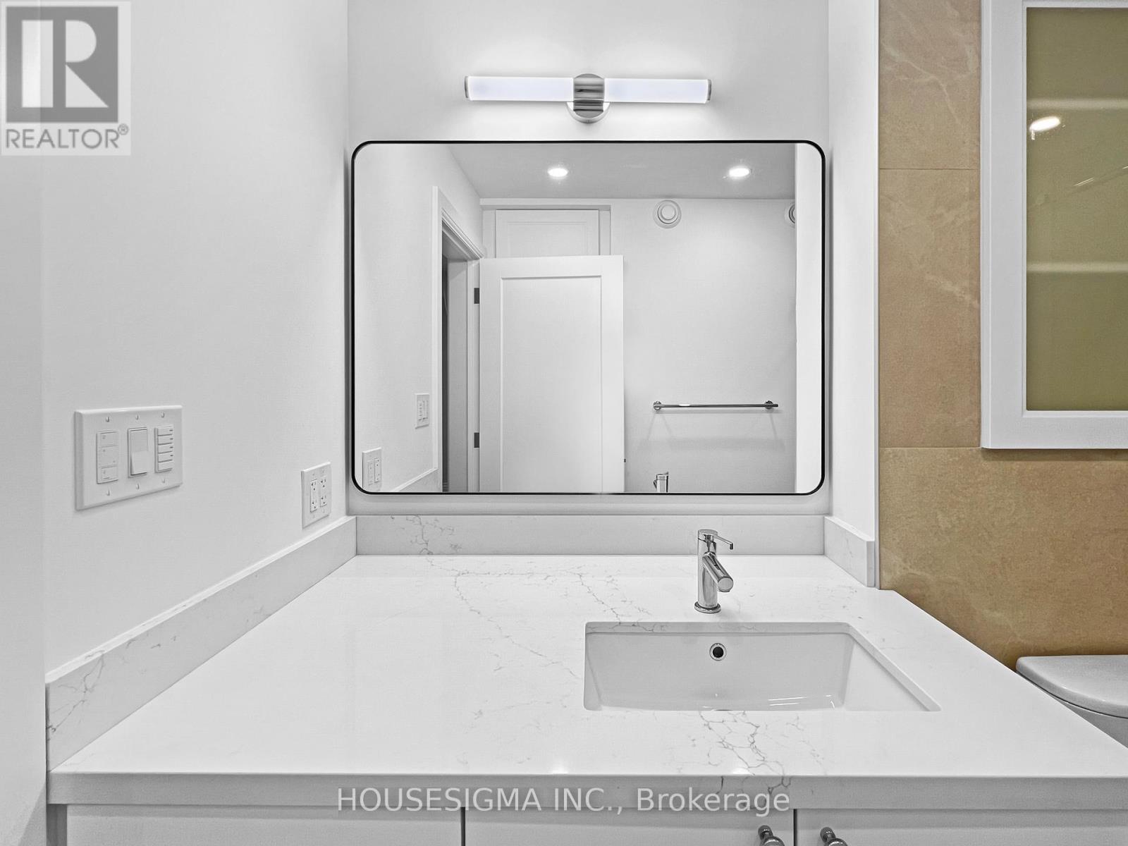 Bsmt - 42 Glenhurst Avenue, Toronto, Ontario  M6E 1E4 - Photo 5 - C12636394