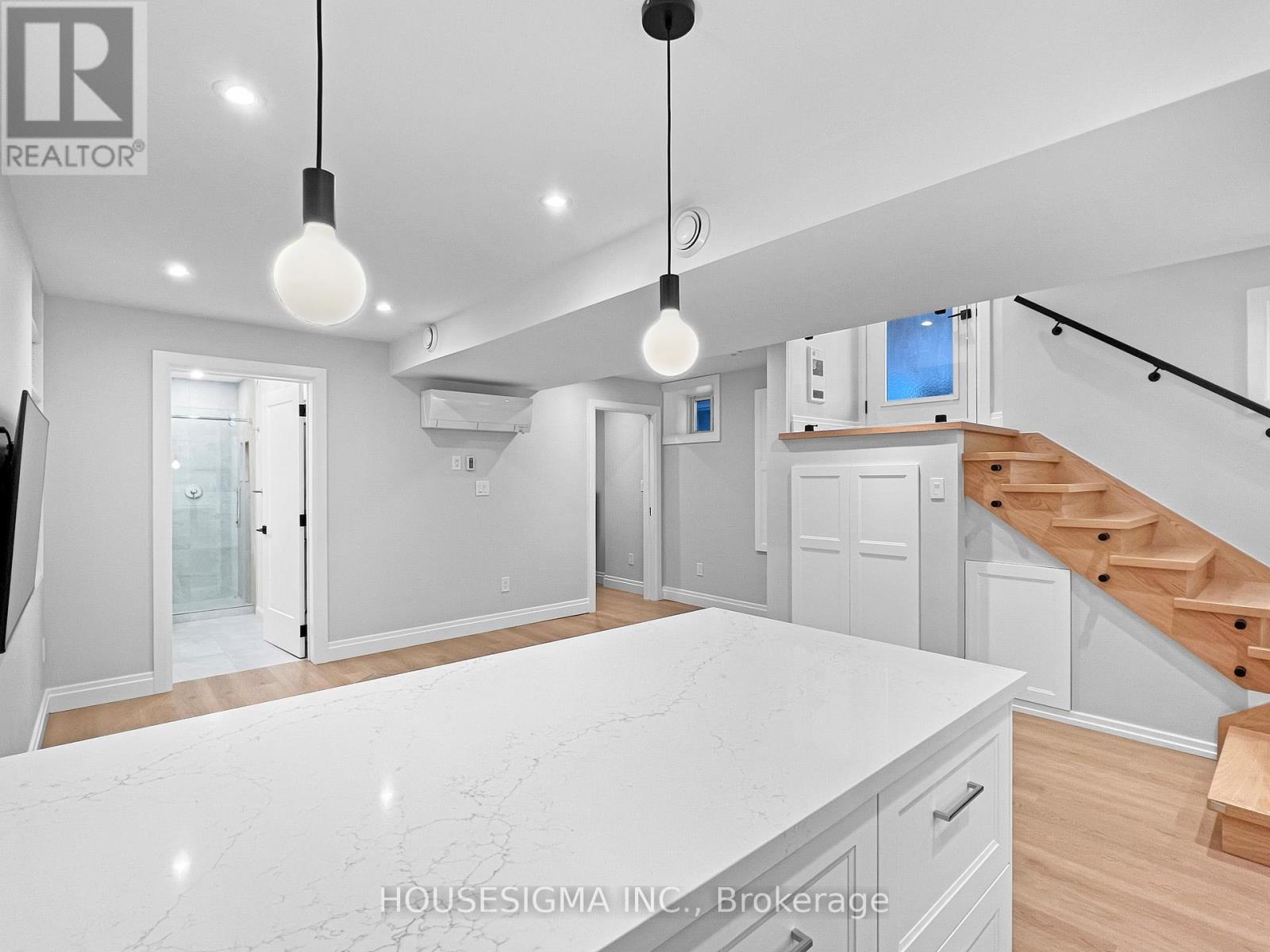 Bsmt - 42 Glenhurst Avenue, Toronto, Ontario  M6E 1E4 - Photo 7 - C12636394