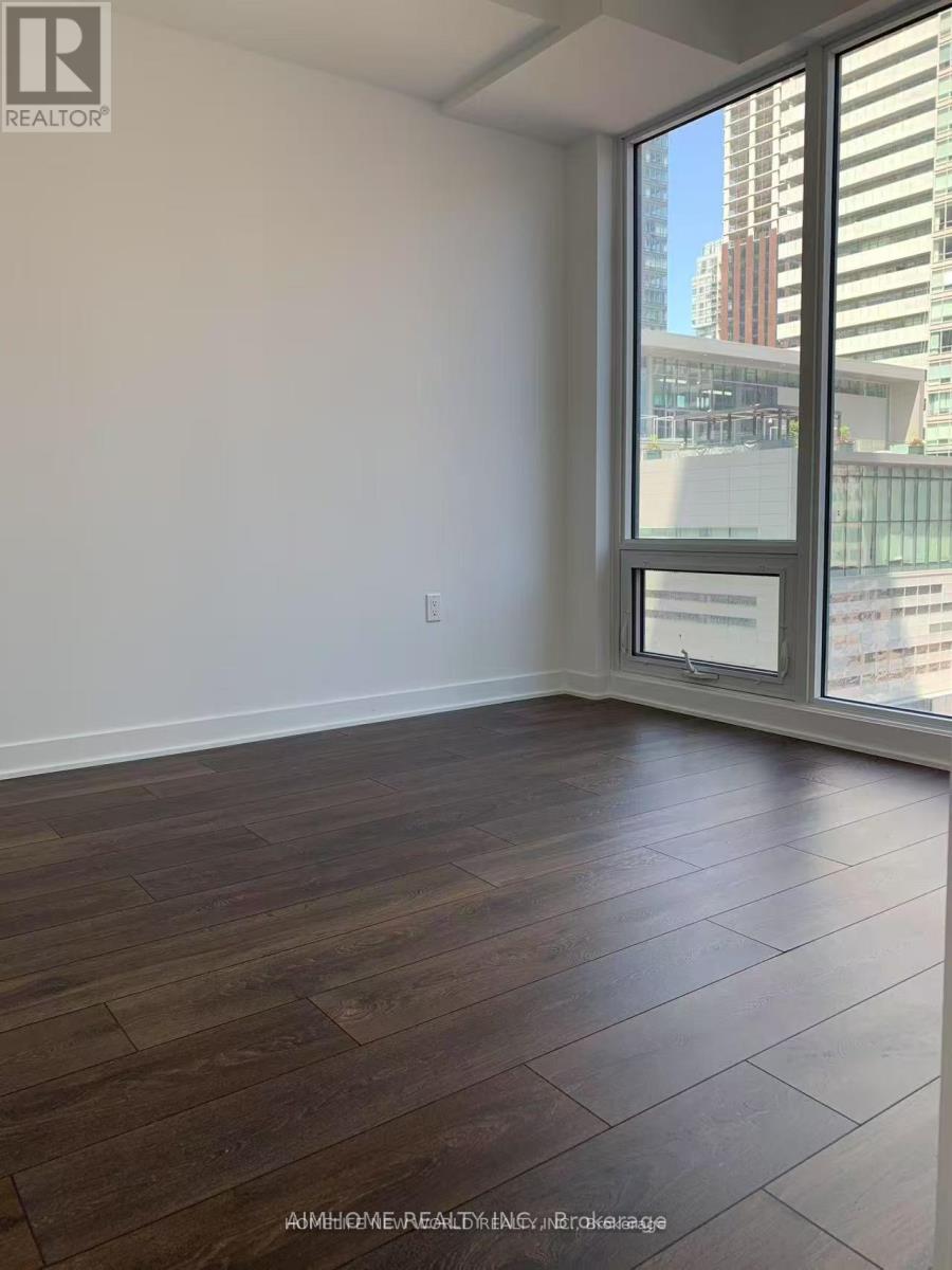 1009 - 125 Blue Jays Way, Toronto, Ontario  M5V 0L7 - Photo 6 - C12636400