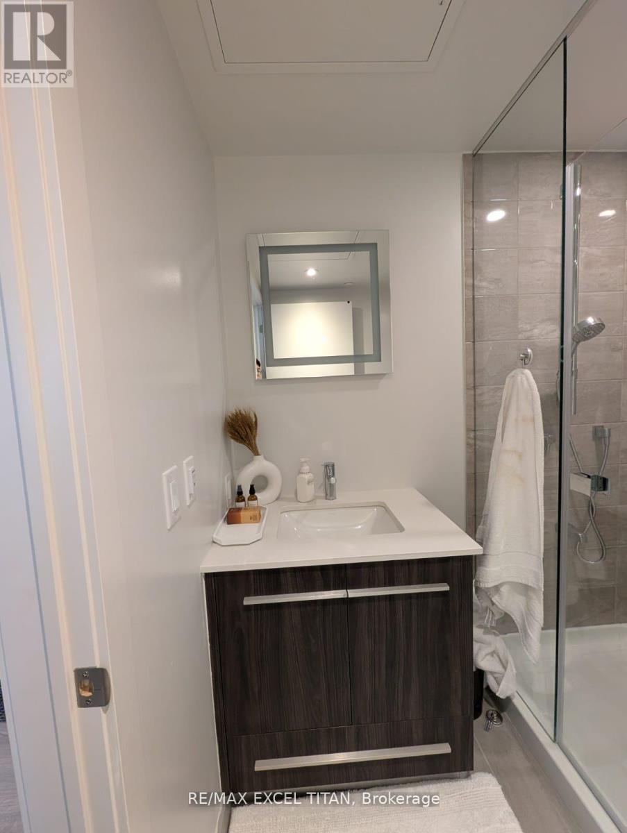 4102 - 8 Cumberland Street, Toronto, Ontario  M4W 0B6 - Photo 14 - C12636420