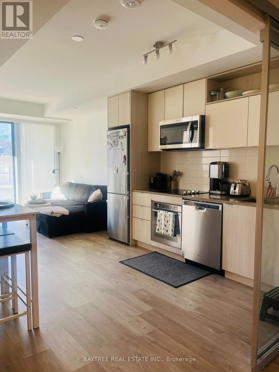 653 - 121 Lower Sherbourne Street, Toronto, Ontario  M5A 0W8 - Photo 2 - C12636226