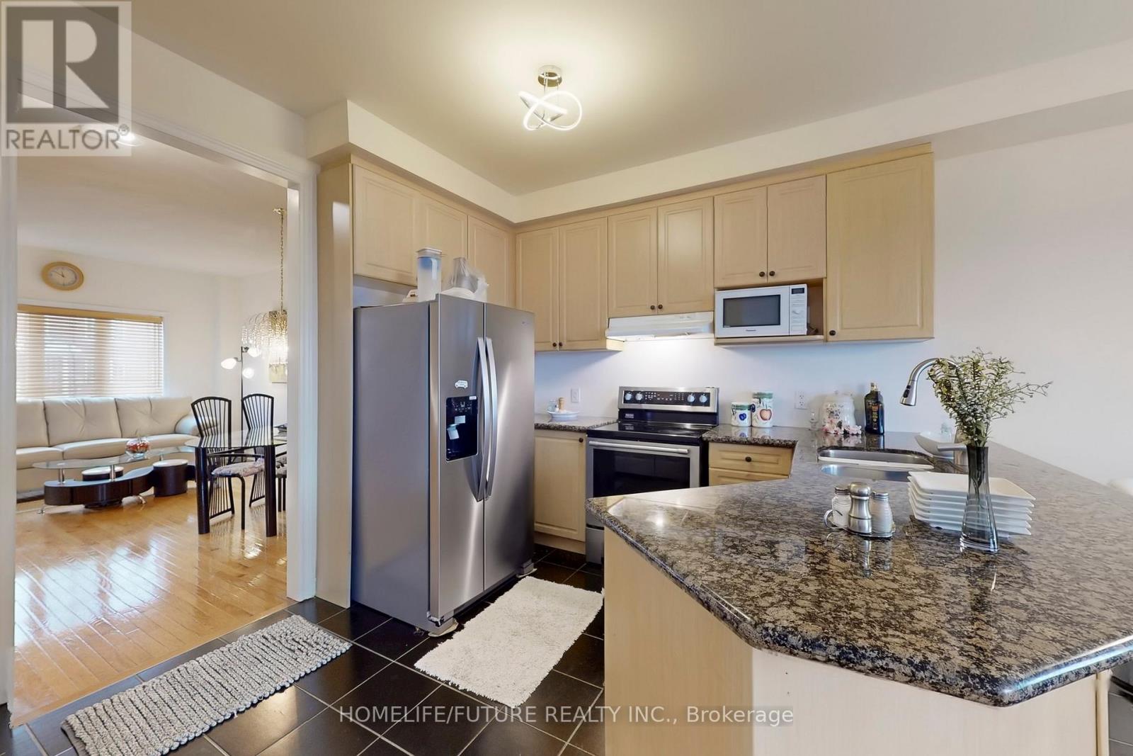 634 South Unionville Avenue, Markham, Ontario  L3R 8V1 - Photo 11 - N12636460