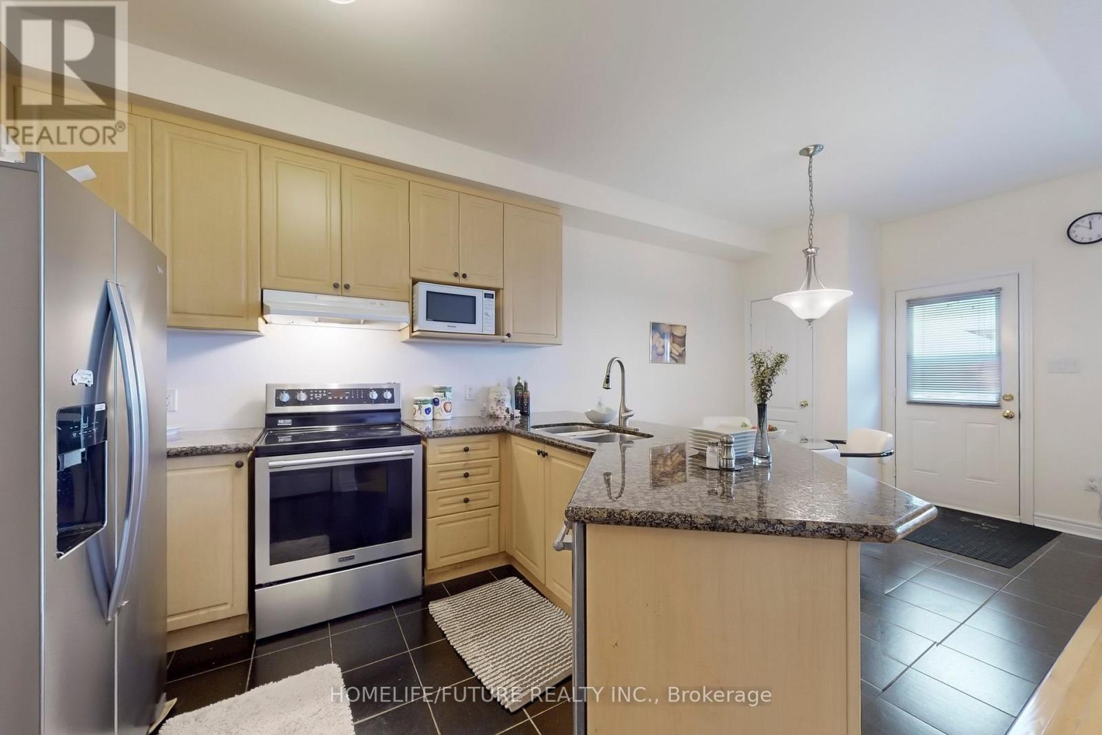 634 South Unionville Avenue, Markham, Ontario  L3R 8V1 - Photo 12 - N12636460