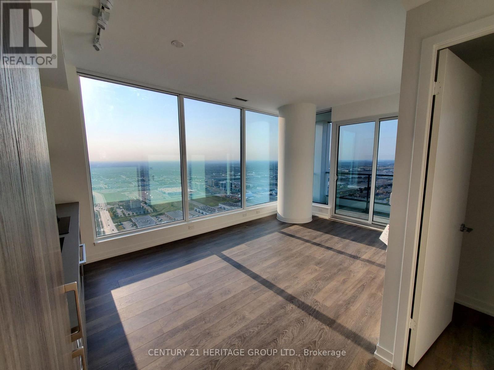 4210 - 898 Portage Parkway, Vaughan, Ontario  L4K 0J6 - Photo 21 - N12634330