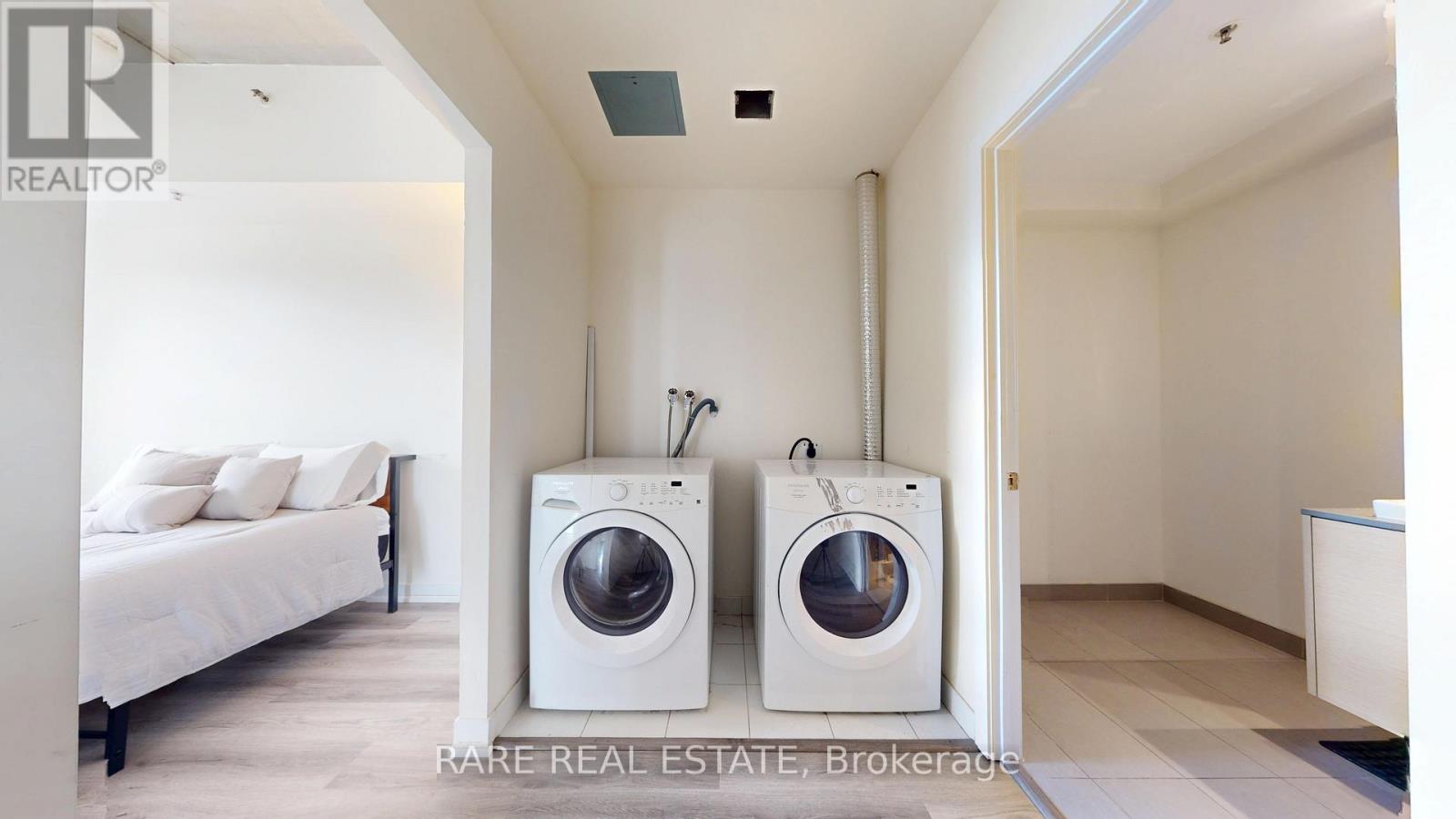 501 - 51 Lady Bank Road, Toronto, Ontario  M8Z 0C9 - Photo 15 - W12564322