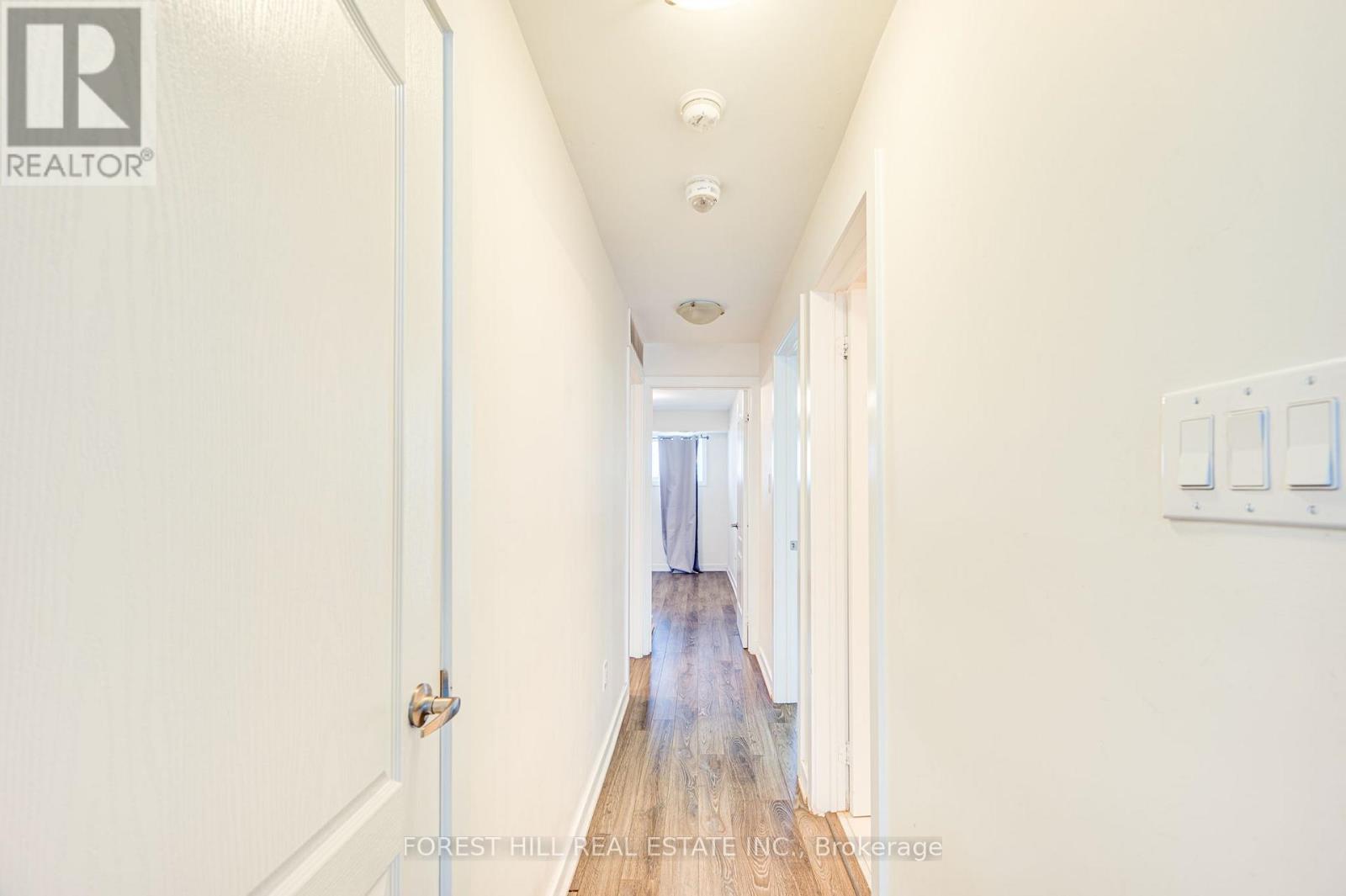 85 - 100 Parrotta Drive, Toronto, Ontario  M9M 0B5 - Photo 16 - W12636324