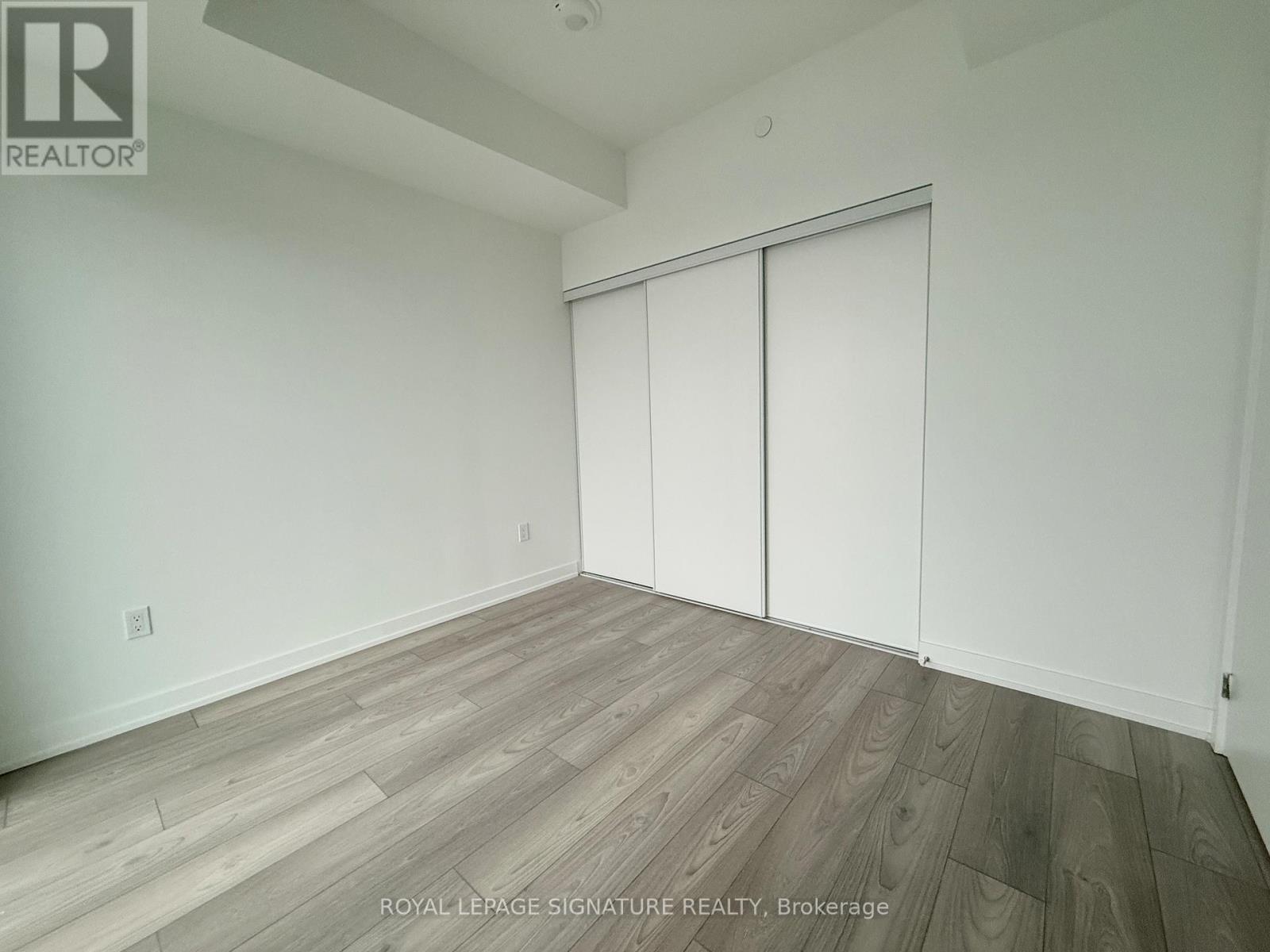 705 - 1007 The Queensway, Toronto, Ontario  M8Z 6C7 - Photo 12 - W12636408