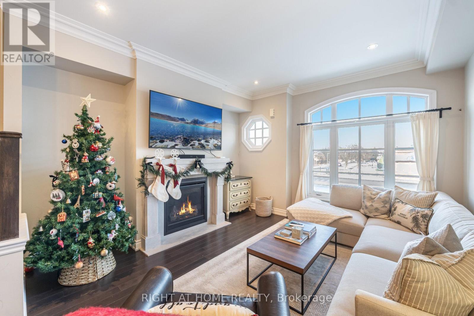 Unit 5 - 2160 Trafalgar Road W, Oakville, Ontario  L6H 7H2 - Photo 13 - W12636428