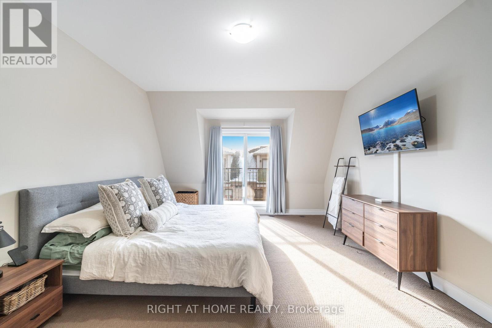 Unit 5 - 2160 Trafalgar Road W, Oakville, Ontario  L6H 7H2 - Photo 24 - W12636428