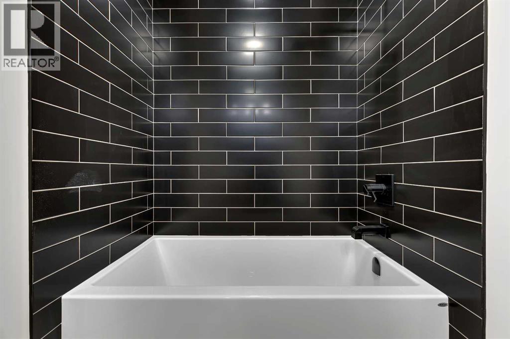 336 Normandy Drive Sw, Calgary, Alberta T3E 7J6 - Photo 38 - A2245451