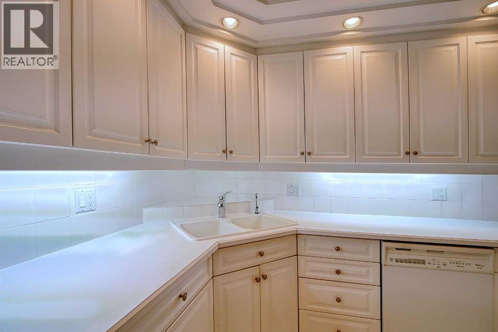 101, 505 Canyon Meadows Drive Sw, Calgary, Alberta  T2W 5E9 - Photo 23 - A2261461