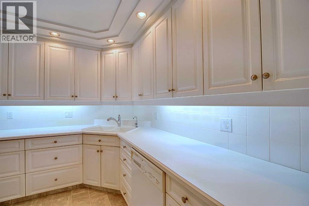 101, 505 Canyon Meadows Drive Sw, Calgary, Alberta  T2W 5E9 - Photo 28 - A2261461