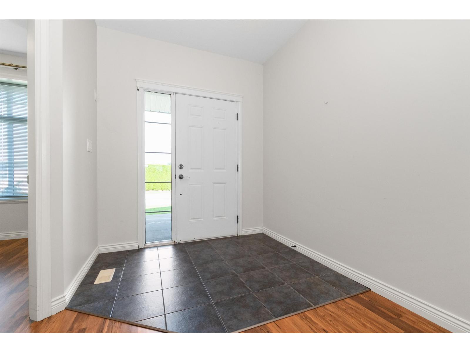 46516 Hearthstone Avenue, Sardis South, Chilliwack, British Columbia  V2R 0E2 - Photo 23 - R3074065