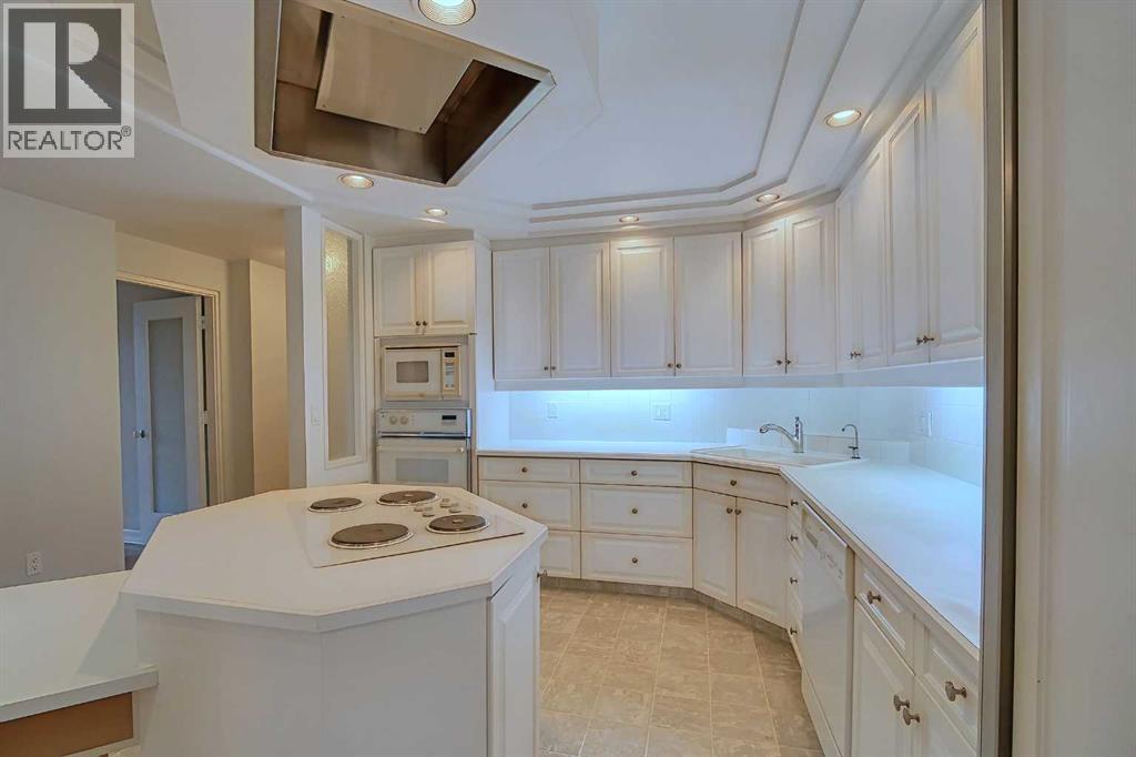 101, 505 Canyon Meadows Drive Sw, Calgary, Alberta  T2W 5E9 - Photo 19 - A2261461