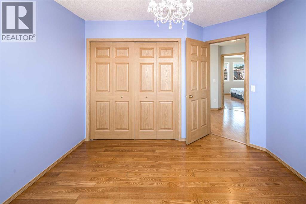 311 Coventry Circle Ne, Calgary, Alberta  T3K 4X8 - Photo 18 - A2271412