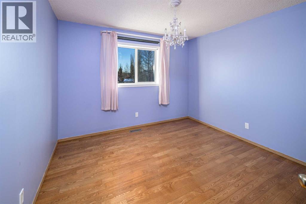 311 Coventry Circle Ne, Calgary, Alberta  T3K 4X8 - Photo 17 - A2271412