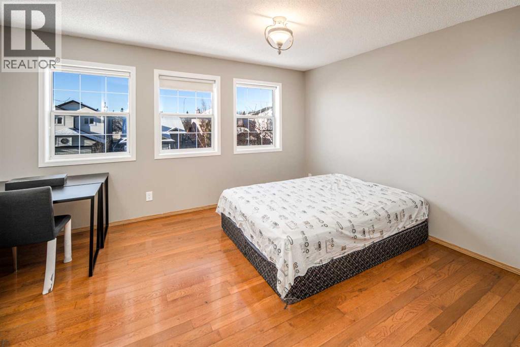 311 Coventry Circle Ne, Calgary, Alberta  T3K 4X8 - Photo 11 - A2271412