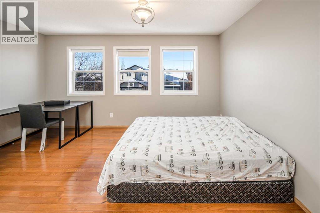 311 Coventry Circle Ne, Calgary, Alberta  T3K 4X8 - Photo 12 - A2271412