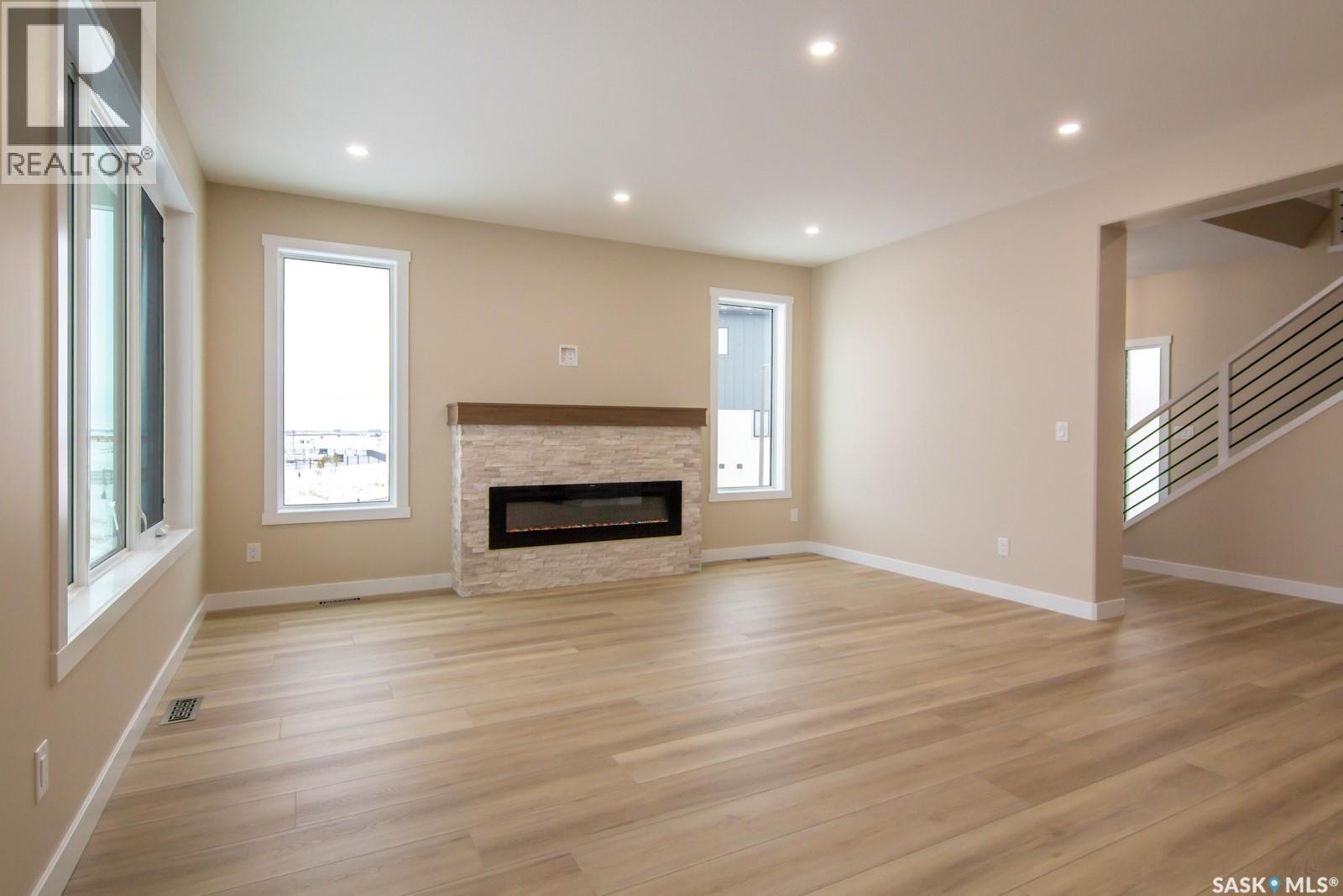 435 Sharma Crescent, Saskatoon, Saskatchewan  S7W 0Y4 - Photo 3 - SK025683