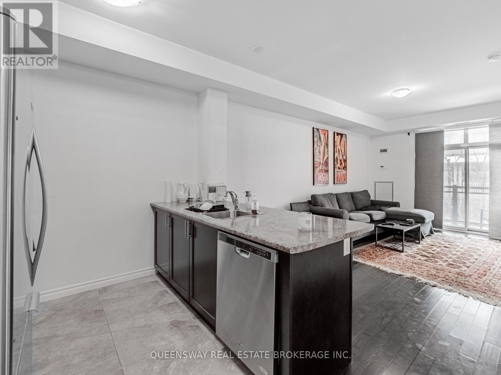 217 - 35 Southshore Crescent, Hamilton, Ontario  L8E 0J2 - Photo 13 - X12636318