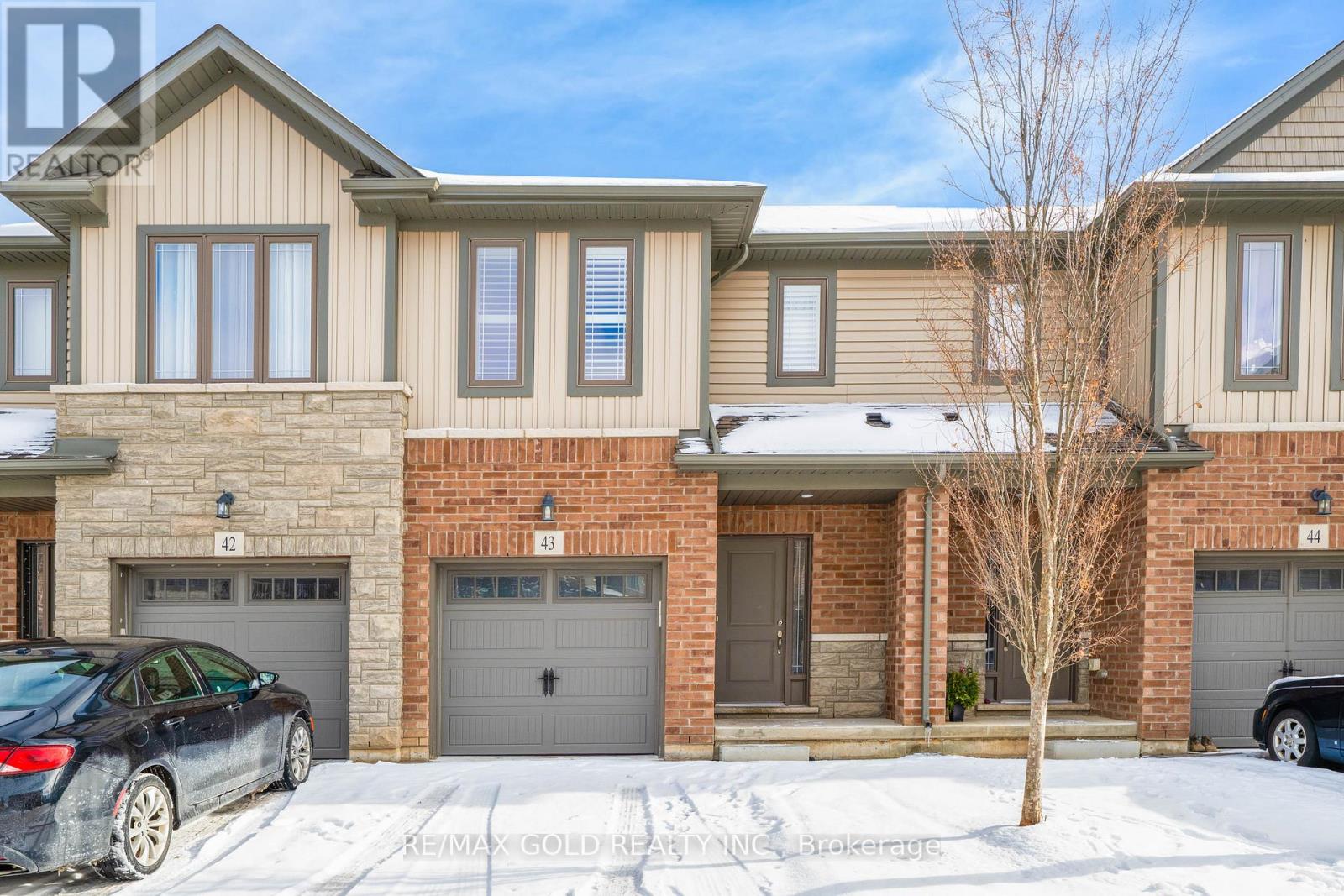 43 - 77 Diana Avenue, Brantford, Ontario N3T 0R6 - Photo 2 - X12636348