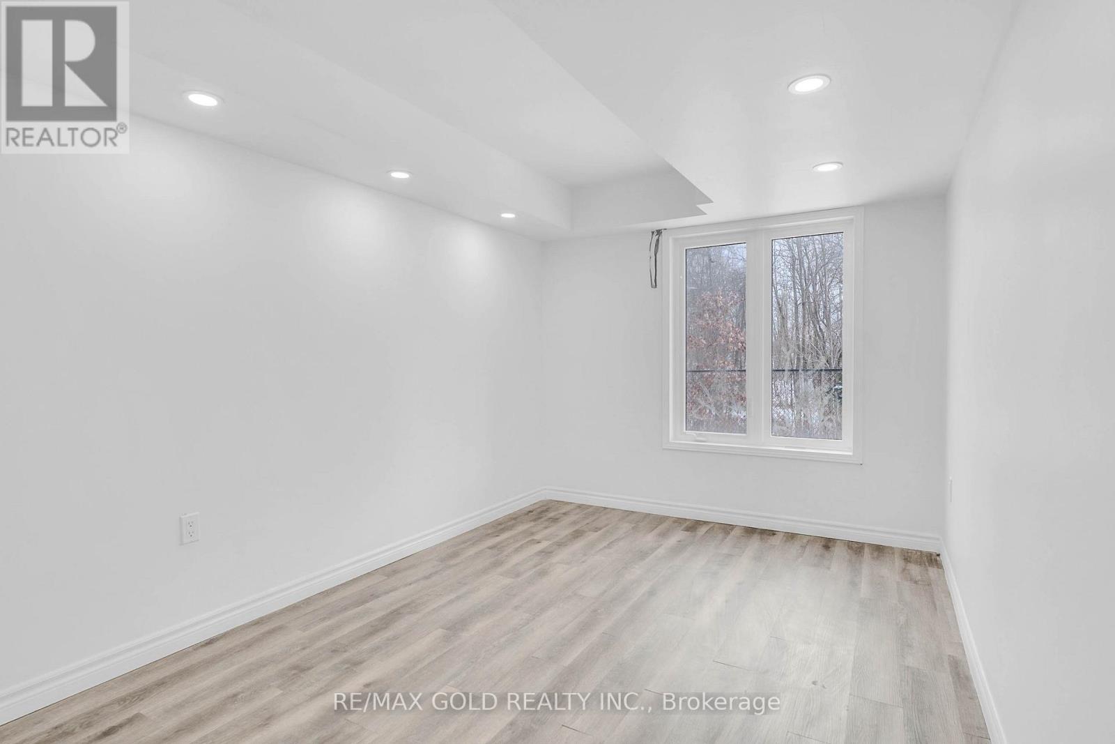 43 - 77 Diana Avenue, Brantford, Ontario N3T 0R6 - Photo 32 - X12636348