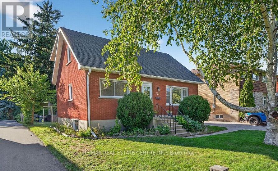 UNIT - B - 154 MONTGOMERY ROAD, Kitchener, Ontario