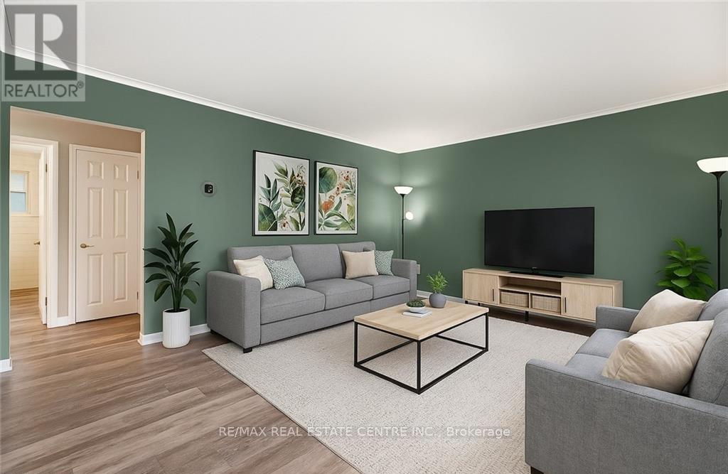 Unit - B - 154 Montgomery Road, Kitchener, Ontario  N2H 3P6 - Photo 4 - X12636362