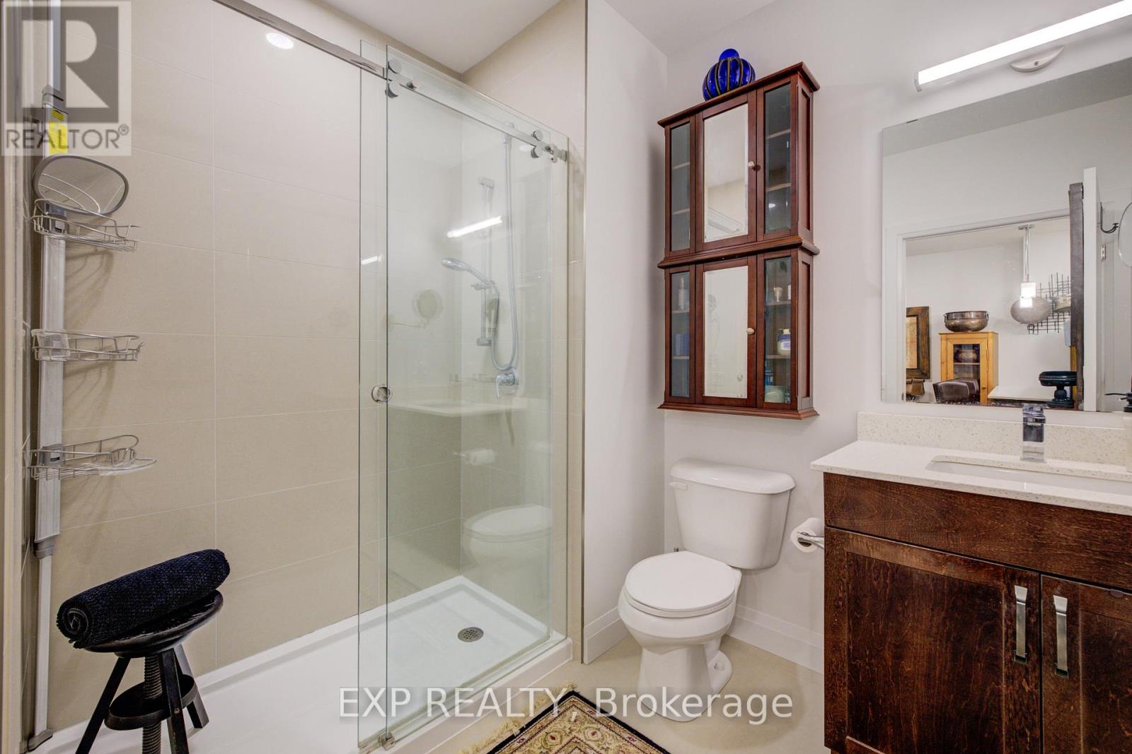 417 - 399 Queen Street S, Kitchener, Ontario N2G 0C4 - Photo 13 - X12636398