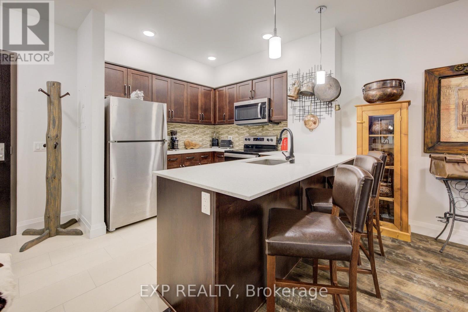 417 - 399 Queen Street S, Kitchener, Ontario N2G 0C4 - Photo 7 - X12636398