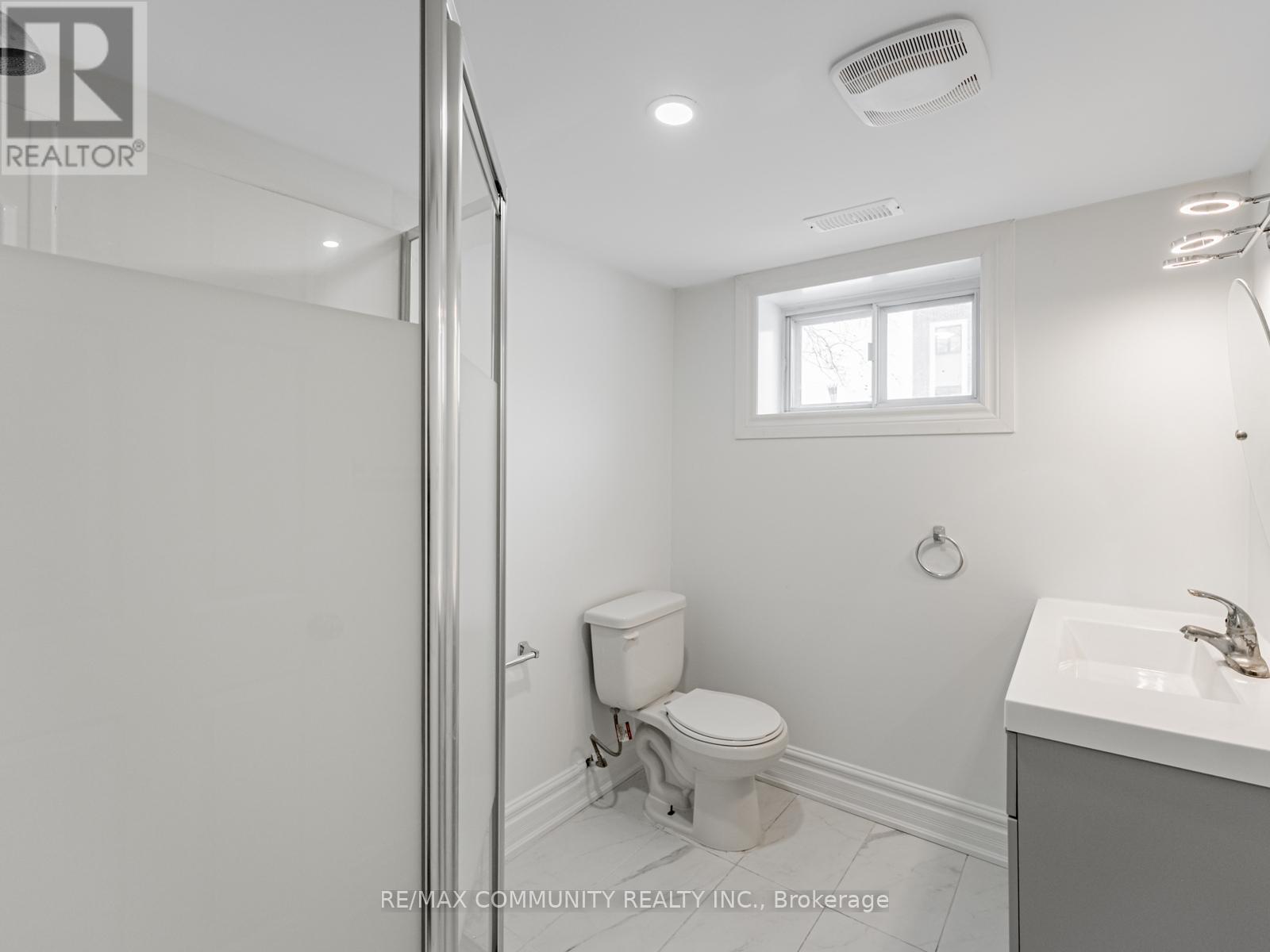 80 Livingston Avenue, Grimsby, Ontario  L3M 1L5 - Photo 36 - X12636422