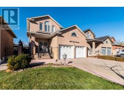 102 ERIKA CRESCENT, Hamilton, Ontario